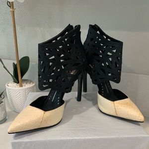 Dolce Vita Black & Cream Pumps
